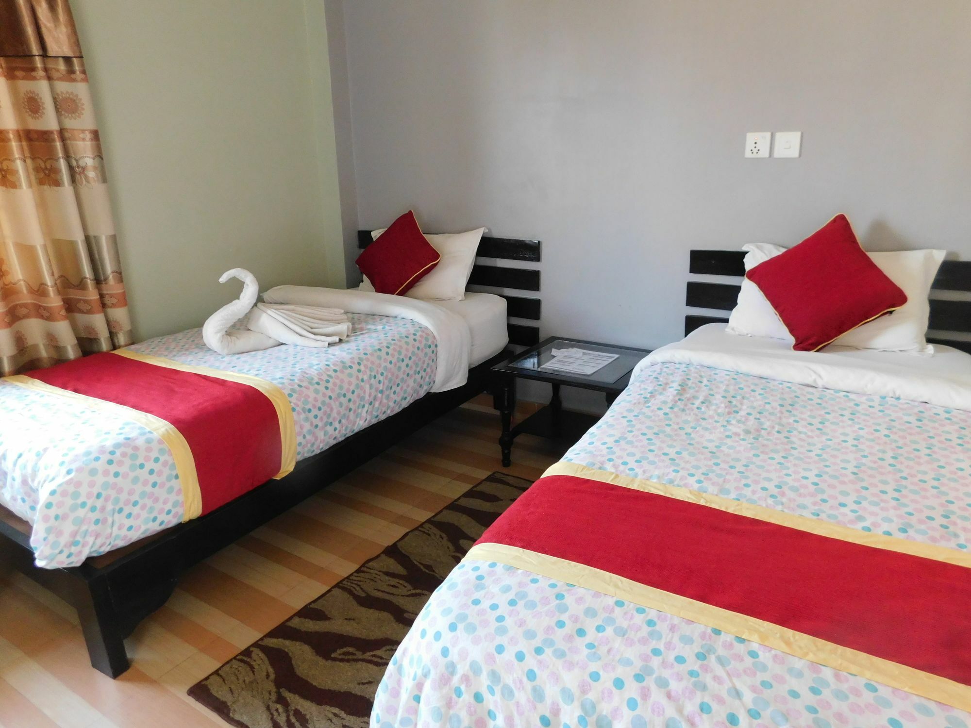 Harvest Moon Guest House Pokhara Exterior photo
